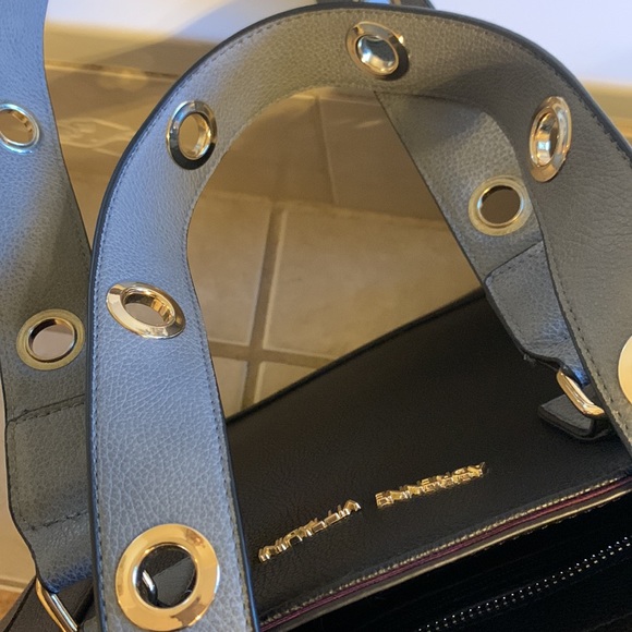 Adrienne Vittadini Bag - Picture 12 of 13